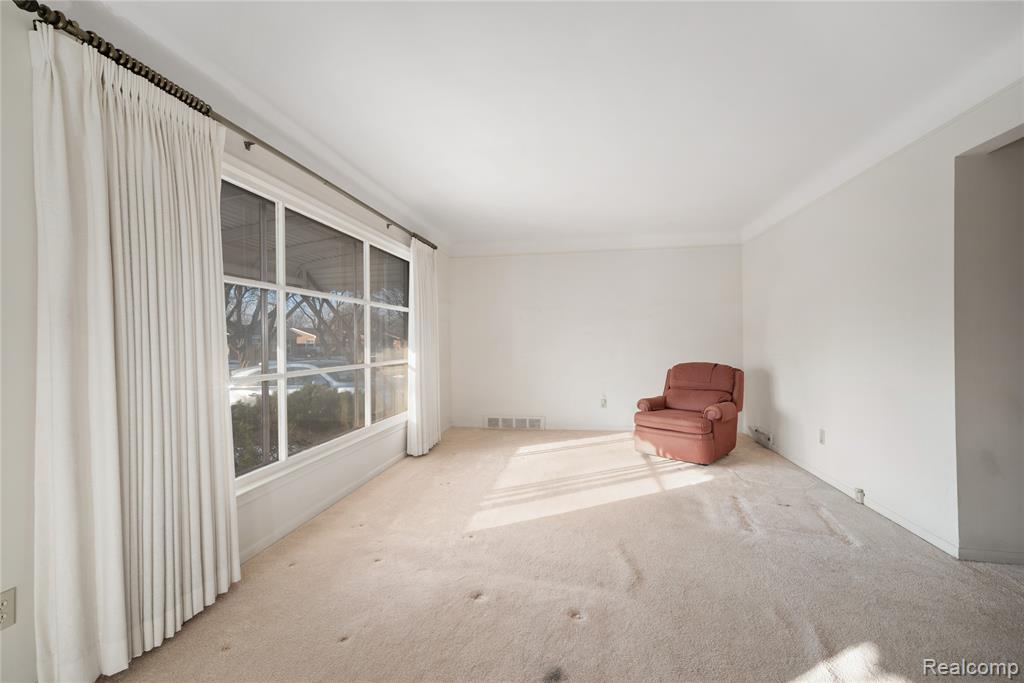 8711 Jackson Street, Taylor, MI 48180 — Photo 3