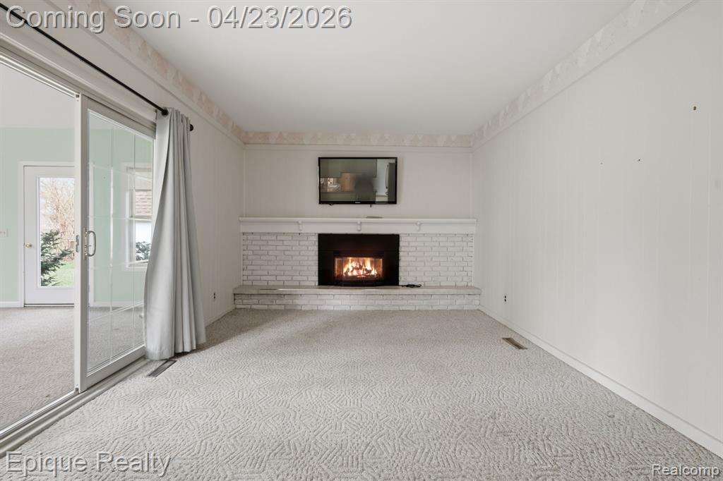 6236 McKenzie Drive, Flint, MI 48507 — Photo 10
