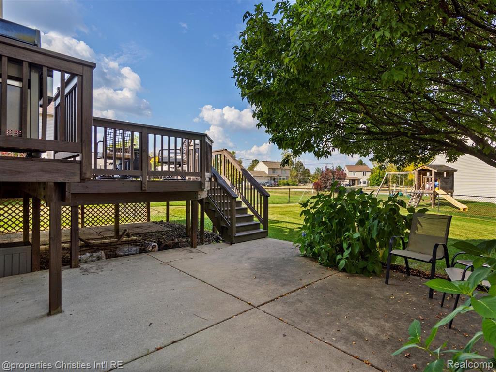 8951 Posey Drive, Whitmore Lake, MI 48189 — Photo 28