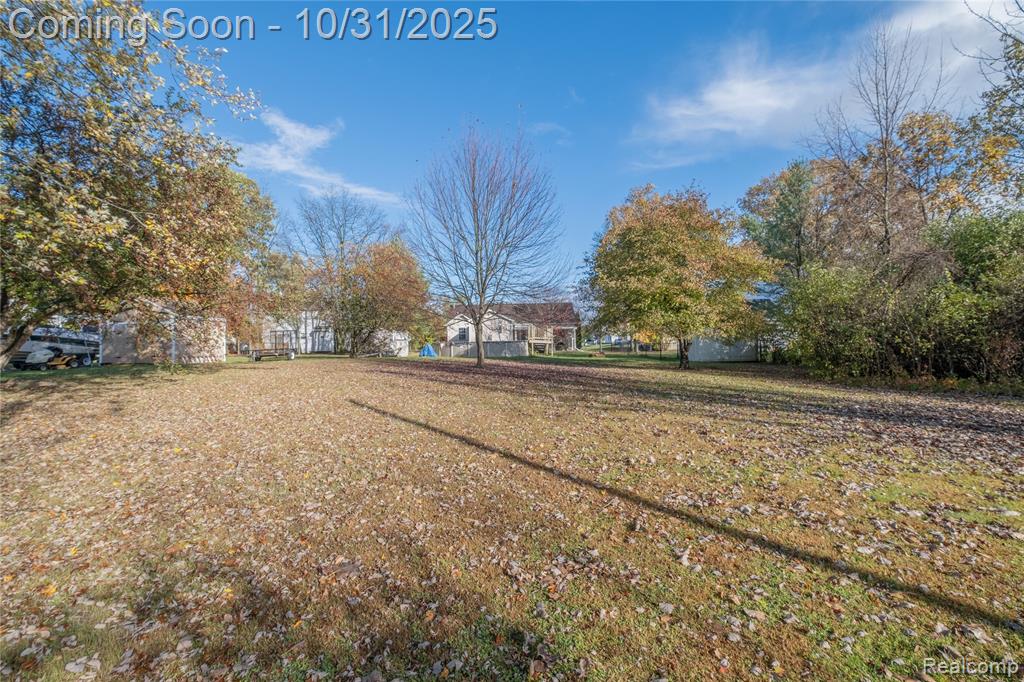 7036 Glen Oak Drive, Grand Blanc, MI 48439 — Photo 30