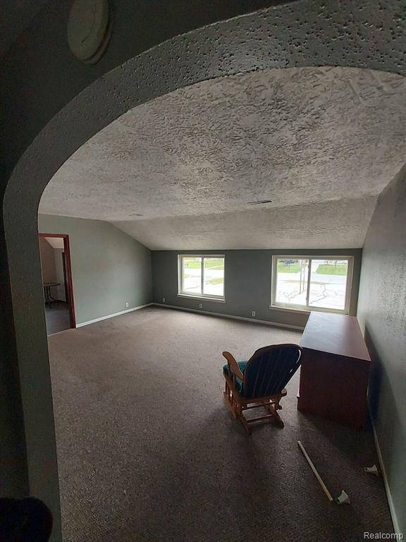 568 W CENTER Road, Essexville, MI 48732 — Photo 6