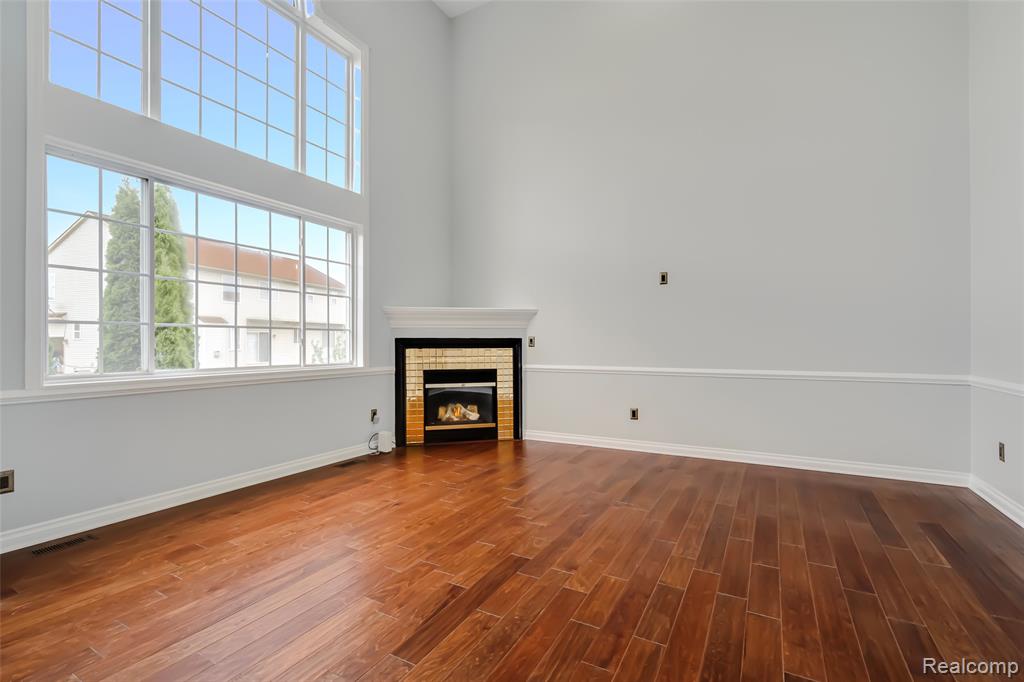 6330 Sadie Lane, Belleville, MI 48111 — Photo 16