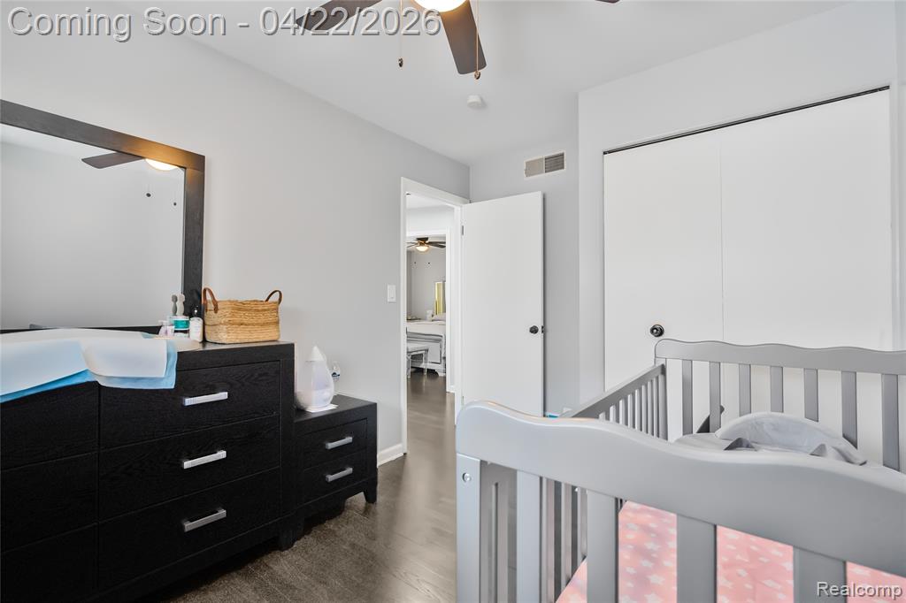 5845 Centralia Street, Dearborn Heights, MI 48127 — Photo 24