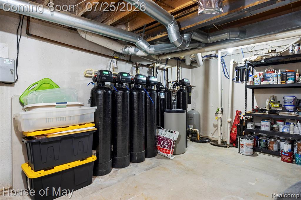 2082 Sandlewood Drive, White Lake, MI 48383 — Photo 82