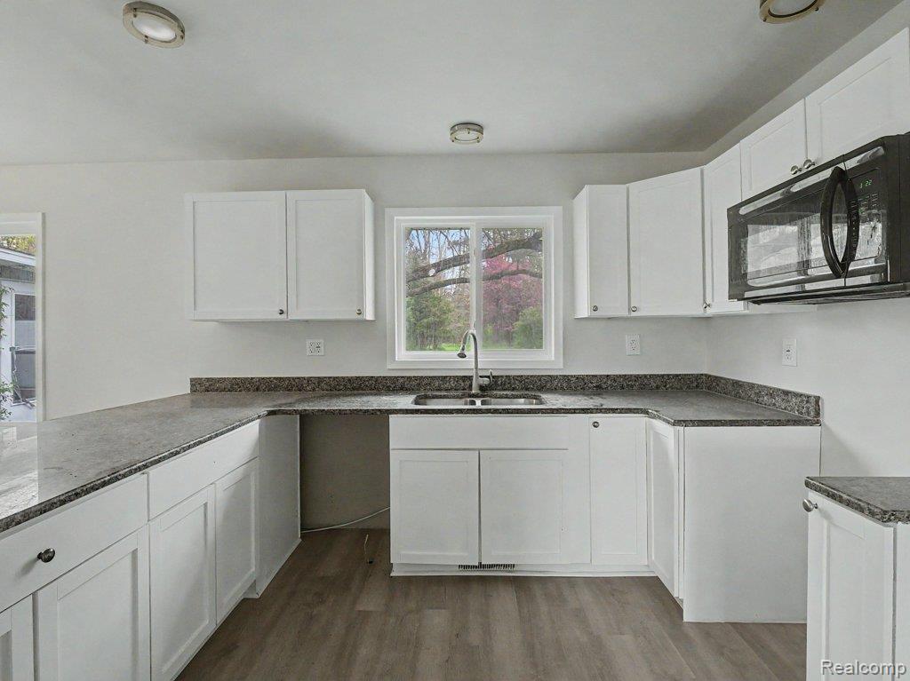 11414 N Lewis Road, Clio, MI 48420 — Photo 7