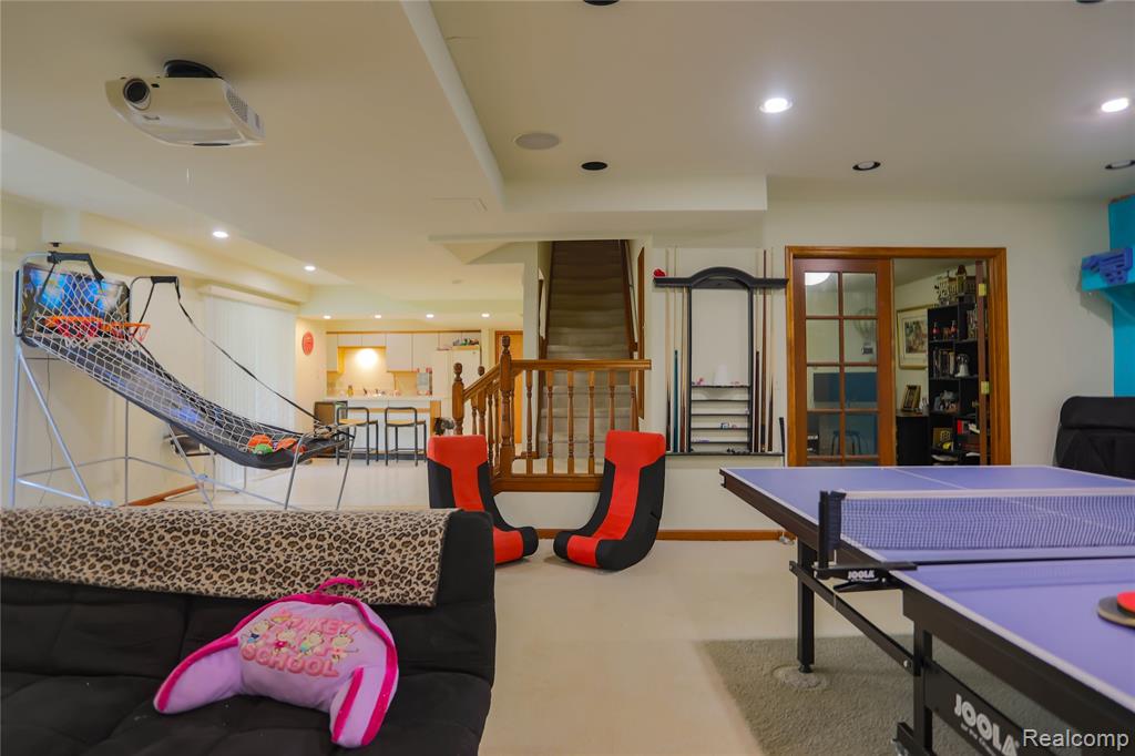 810 Box Canyon Court, Rochester Hills, MI 48309 — Photo 41
