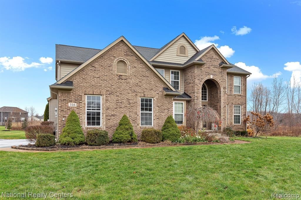 316 Lenox Lane, Brighton, MI 48114 — Photo 62