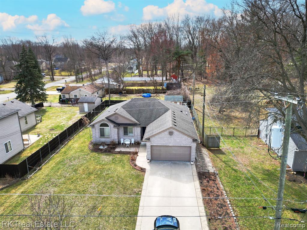 8948 RHODE Drive, Shelby Twp, MI 48317 — Photo 47