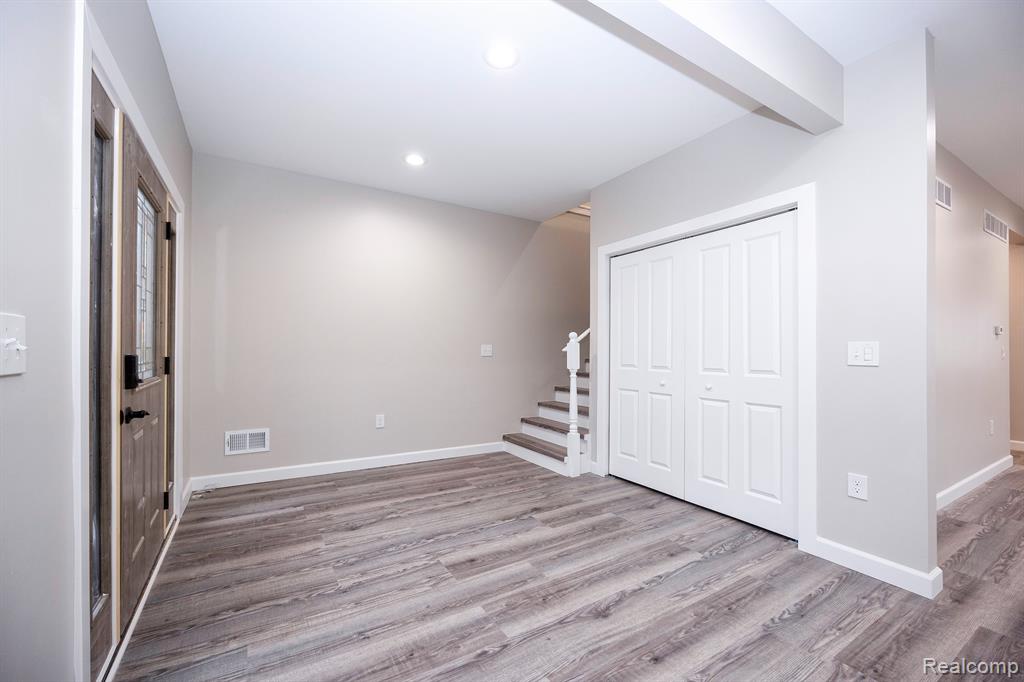 7519 Orchard Avenue, Dearborn, MI 48126 — Photo 13