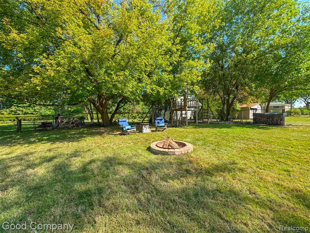 5035 University Avenue, Warren, MI 48092 — Photo 24