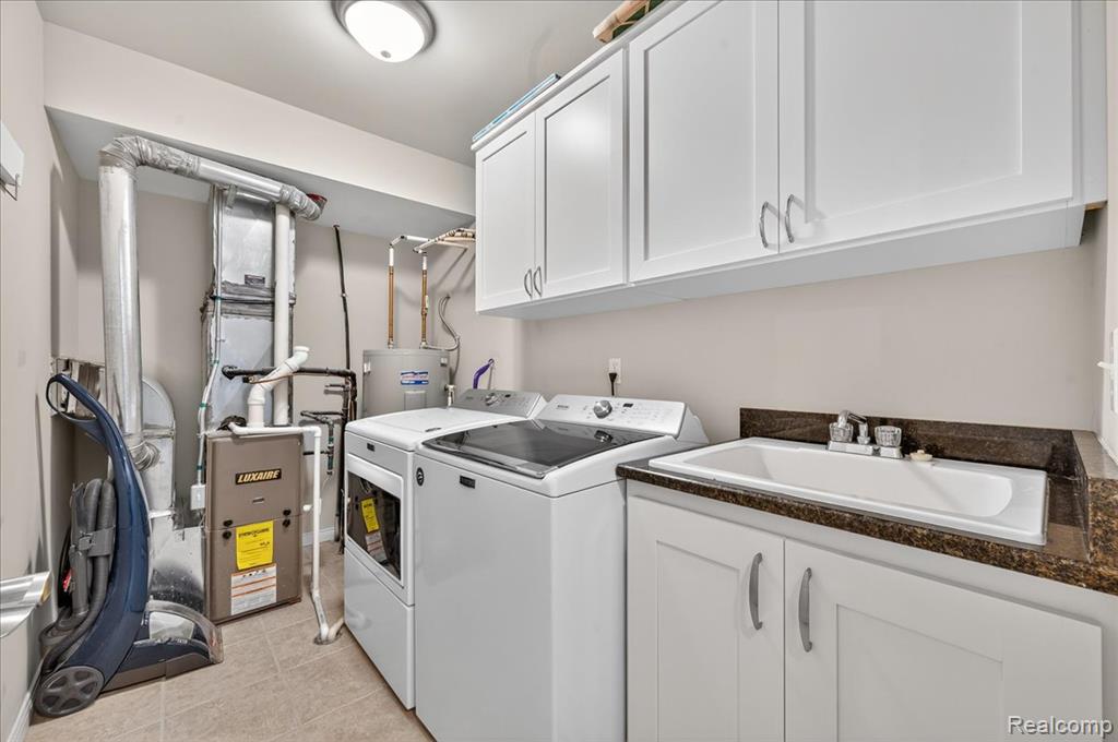 7888 Marie Drive, Shelby Twp, MI 48316 — Photo 18