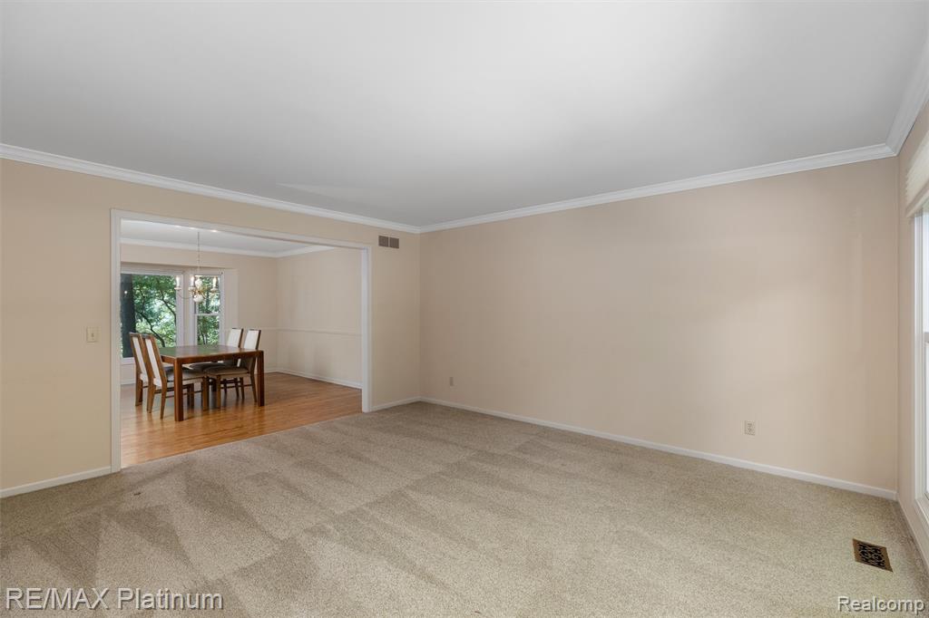 2250 Pepperidge Trail, Brighton, MI 48114 — Photo 6
