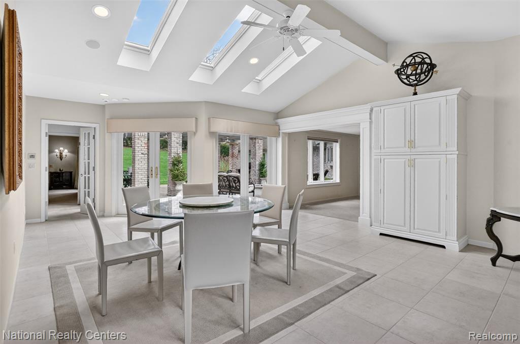 4233 N N Willoway Estates Court, Bloomfield Hills, MI, 48302