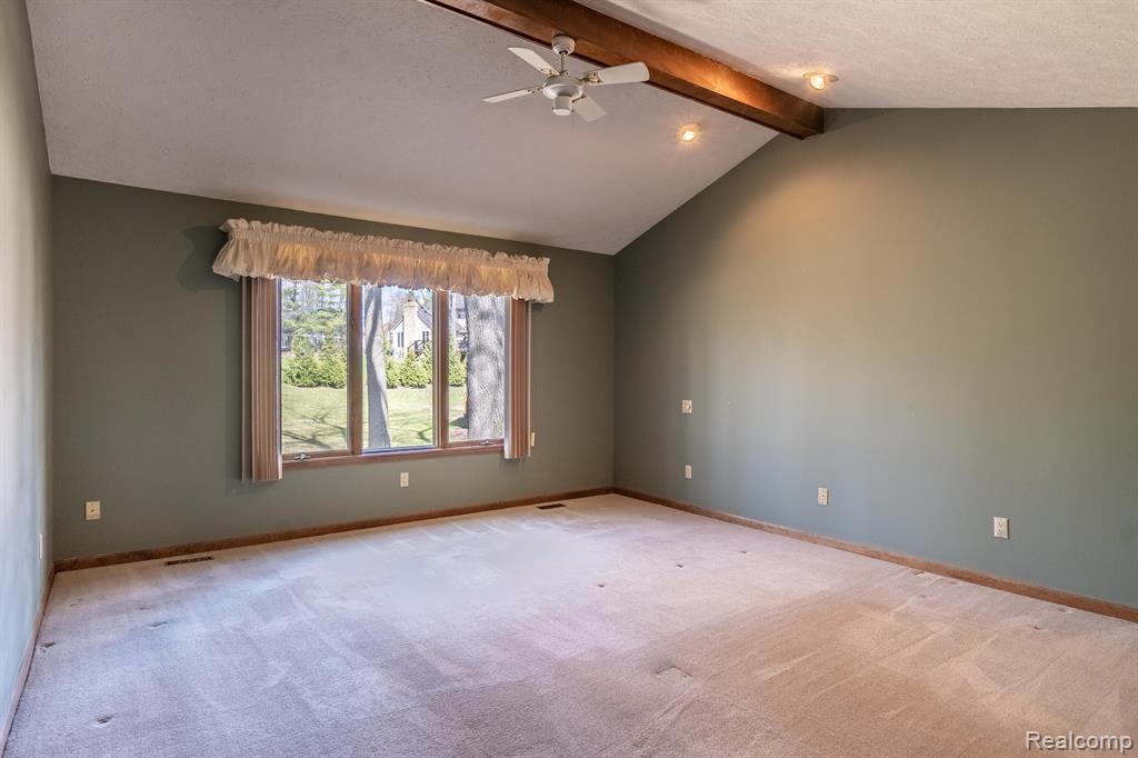 4435 OAK POINTE Drive, Brighton, MI 48116 — Photo 5