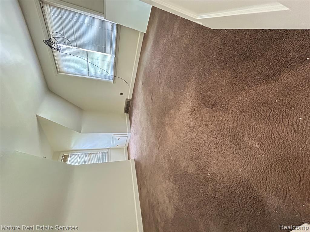 16172 Cruse Street - Photo 4