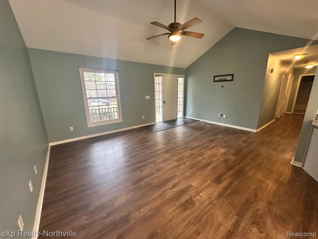 8255 N TERRITORIAL Road, Dexter, MI 48130 — Photo 16