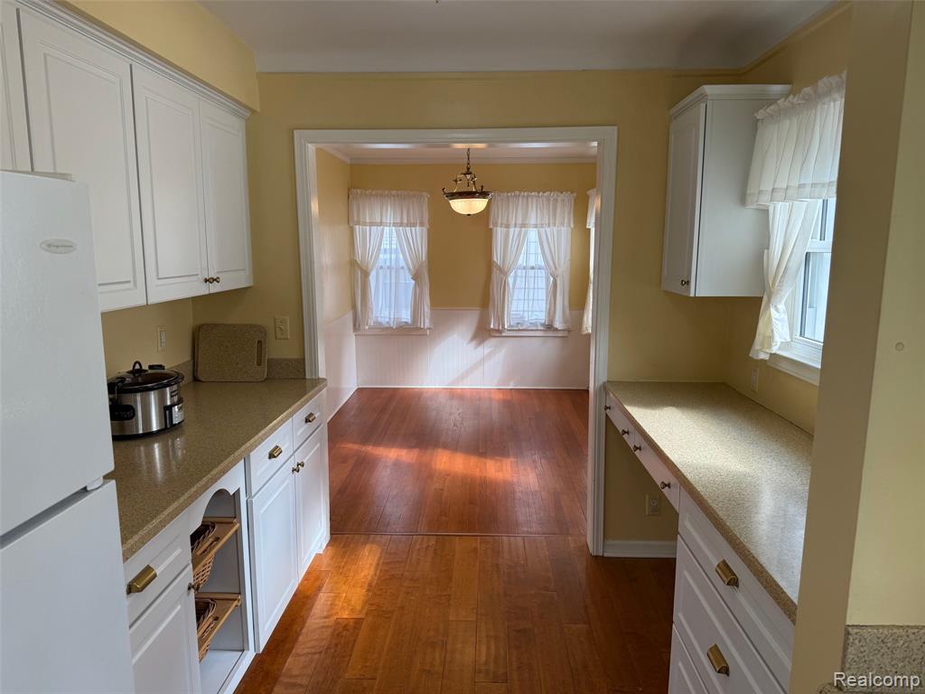 8060 Standard, Center Line, MI 48015 — Photo 15