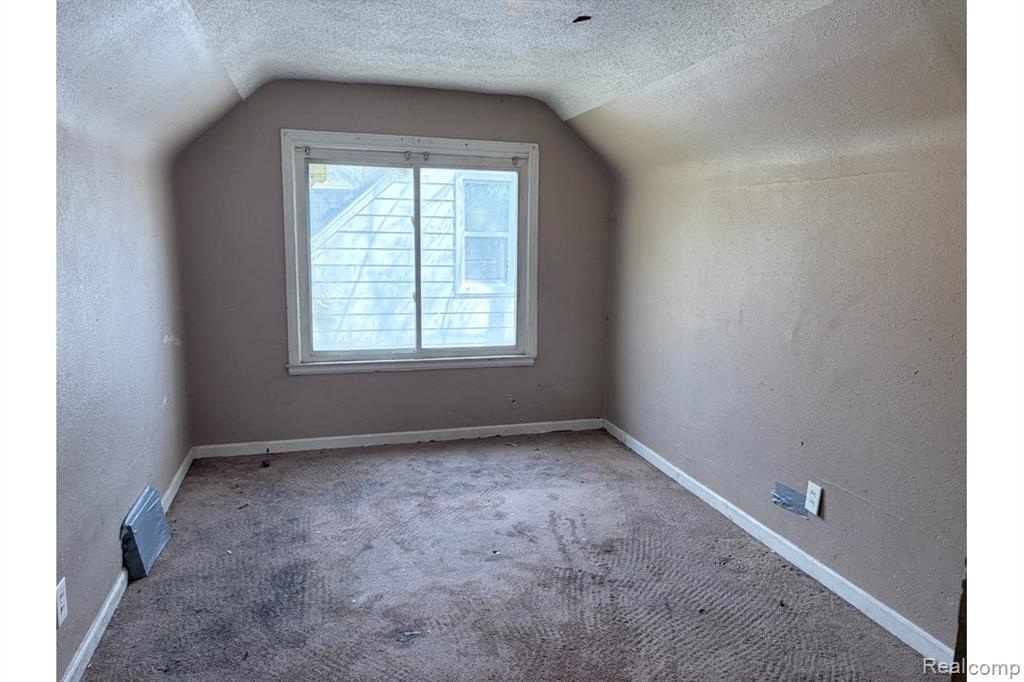 19940 Westphalia Street, Detroit, MI 48205 — Photo 14