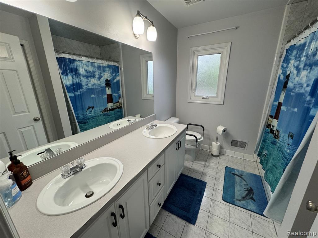 56098 Walker Court, Macomb, MI 48042 — Photo 49