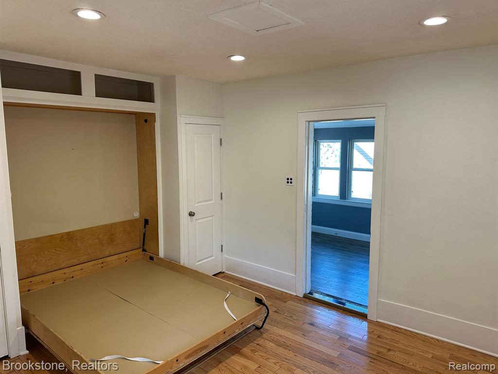 14 W Burdick Street W, Oxford, MI — Photo 11