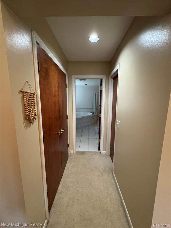 704 Wilkshire Court, Grand Blanc, MI 48439 — Photo 22