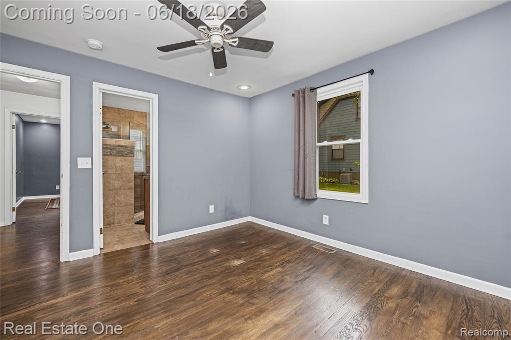 2275 Richwood Road, Auburn Hills, MI 48326 — Photo 22