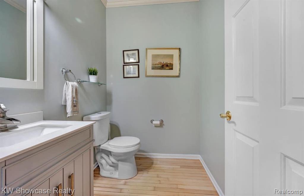 585 TIMBER RIDGE Drive, Highland, MI — Photo 8