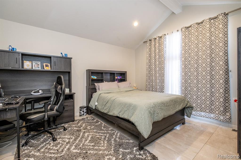 41924 ALDEN Drive, Clinton Twp, MI 48038 — Photo 23
