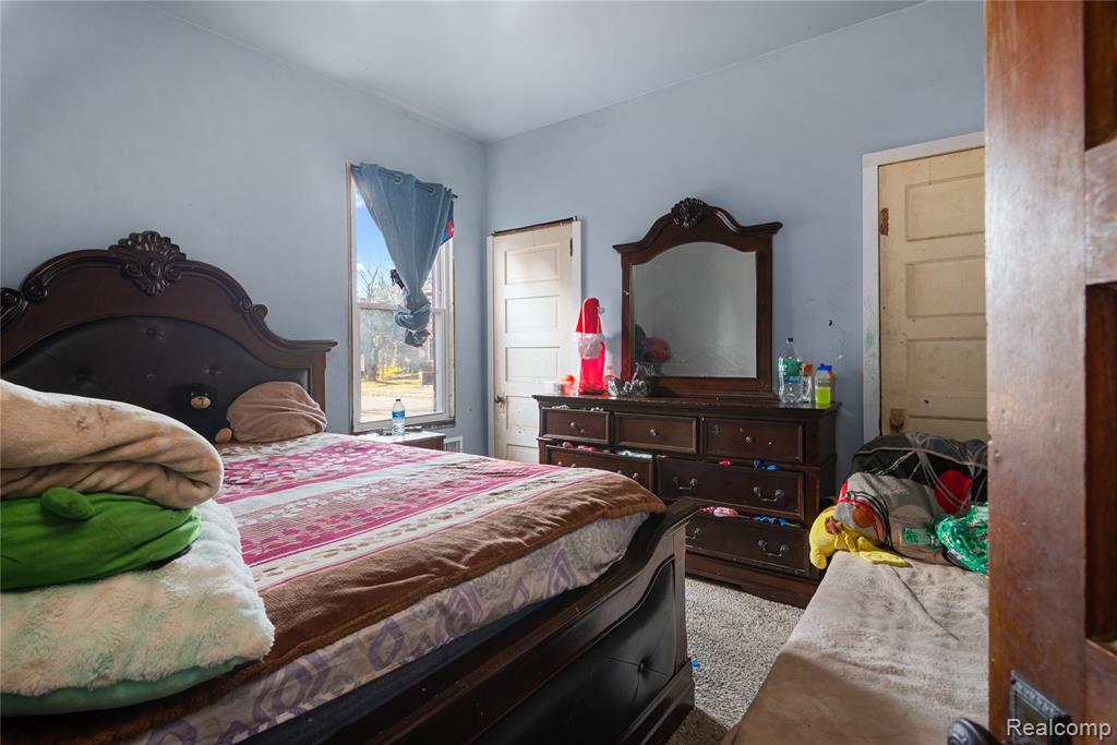 3894 Lillibridge Street, Detroit, MI 48214 — Photo 11