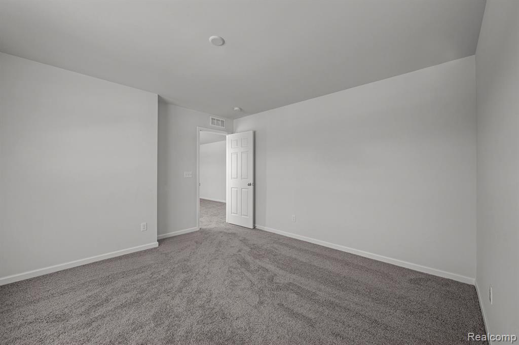 54631 HERON Circle, New Baltimore, MI 48047 — Photo 19
