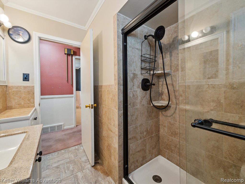 3994 CAMPBELL Street, Dearborn Heights, MI 48125 — Photo 14