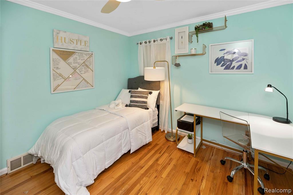 4414 Groveland Avenue, Royal Oak, MI 48073 — Photo 14