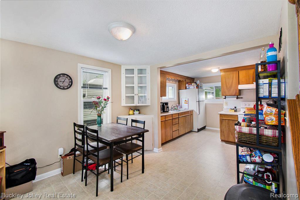 650 McCauley Street, Williamston, MI 48895 — Photo 9