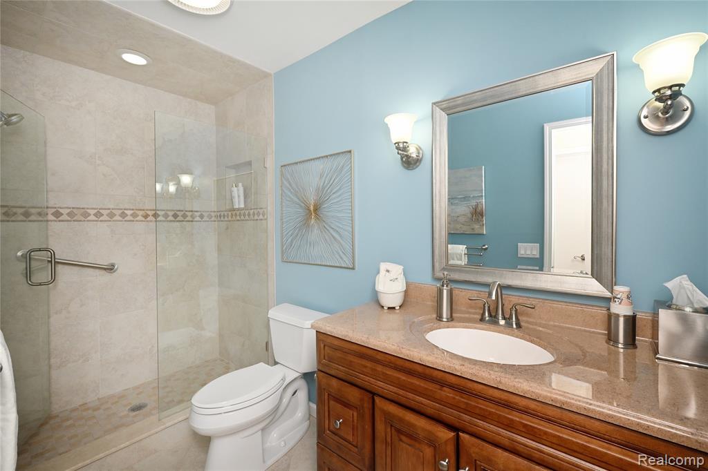 32095 SPRUCE Lane, 50, Beverly Hills, MI 48025 — Photo 28