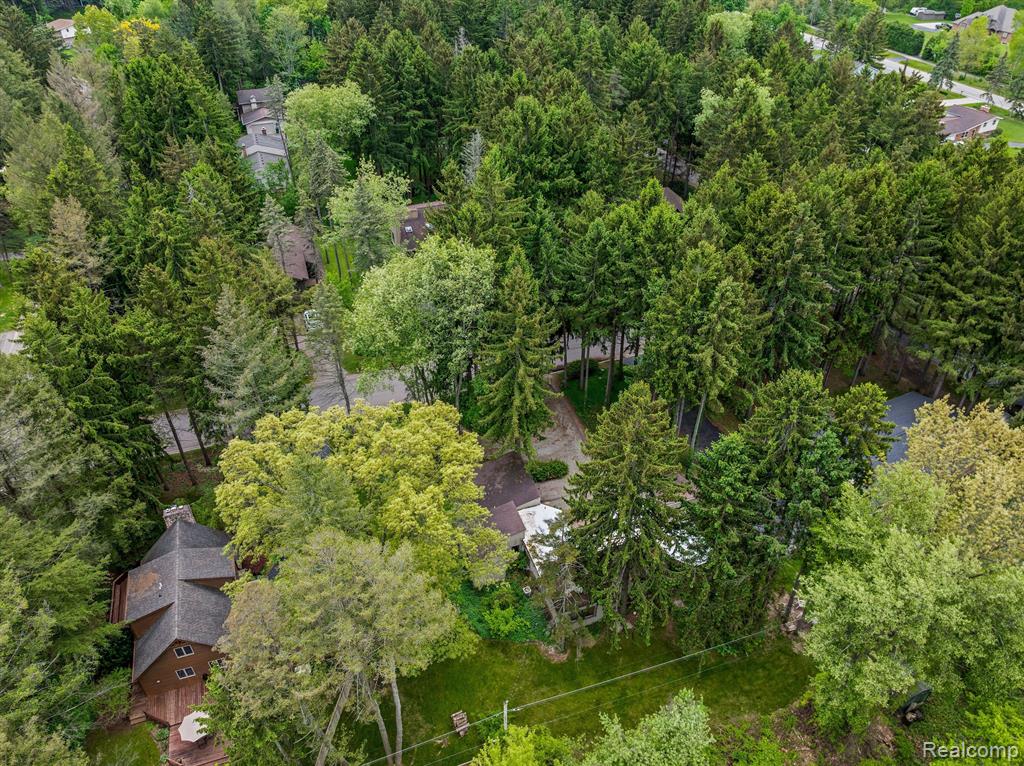 5462 BOYNE HIGHLAND Trail, Clarkston, MI 48348 — Photo 17