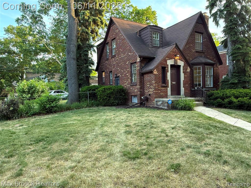 14 Fairwood Boulevard, Pleasant Ridge, MI — Photo 2