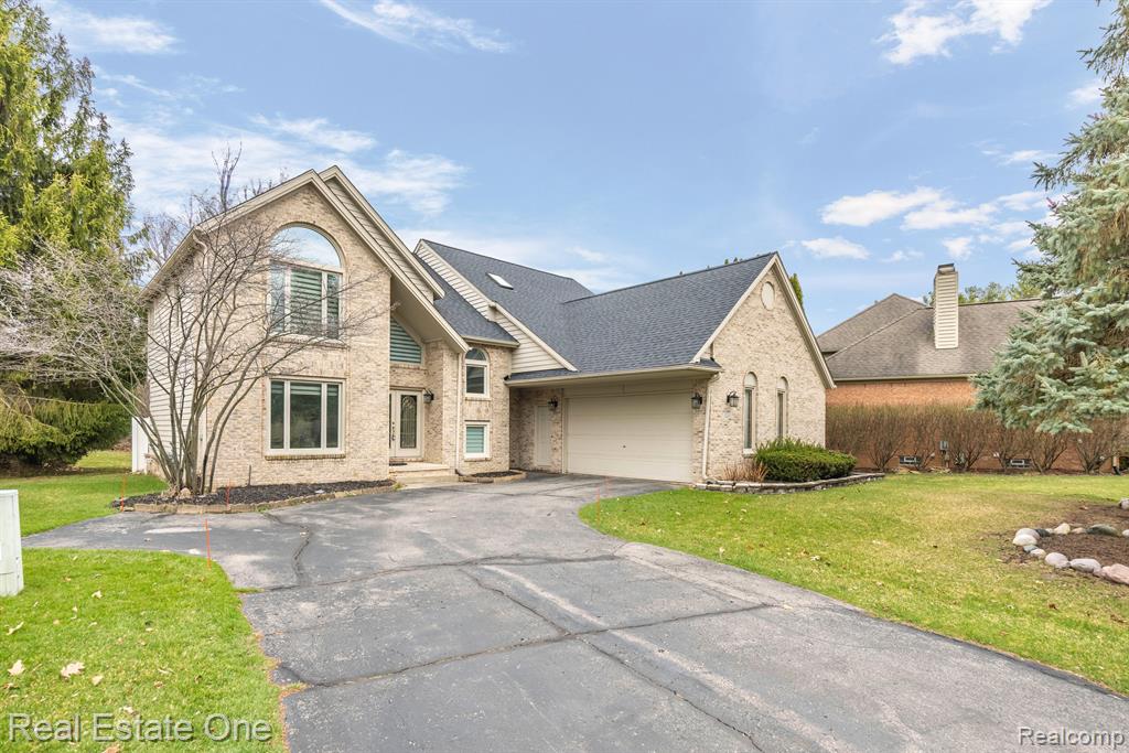 6246 Lindsay Court, West Bloomfield, MI 48324 — Photo 5