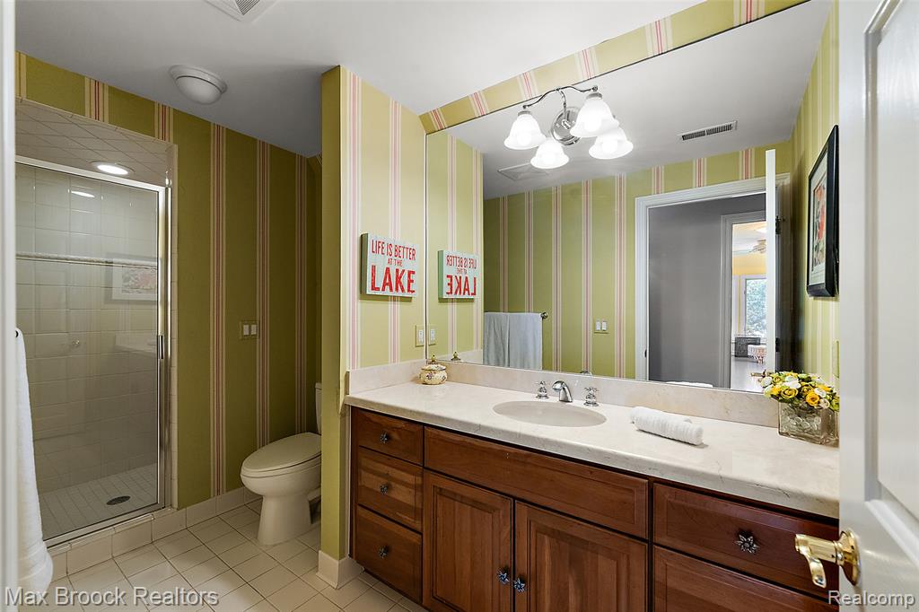4875 Old Orchard Trail, Orchard Lake Village, MI 48324 — Photo 28