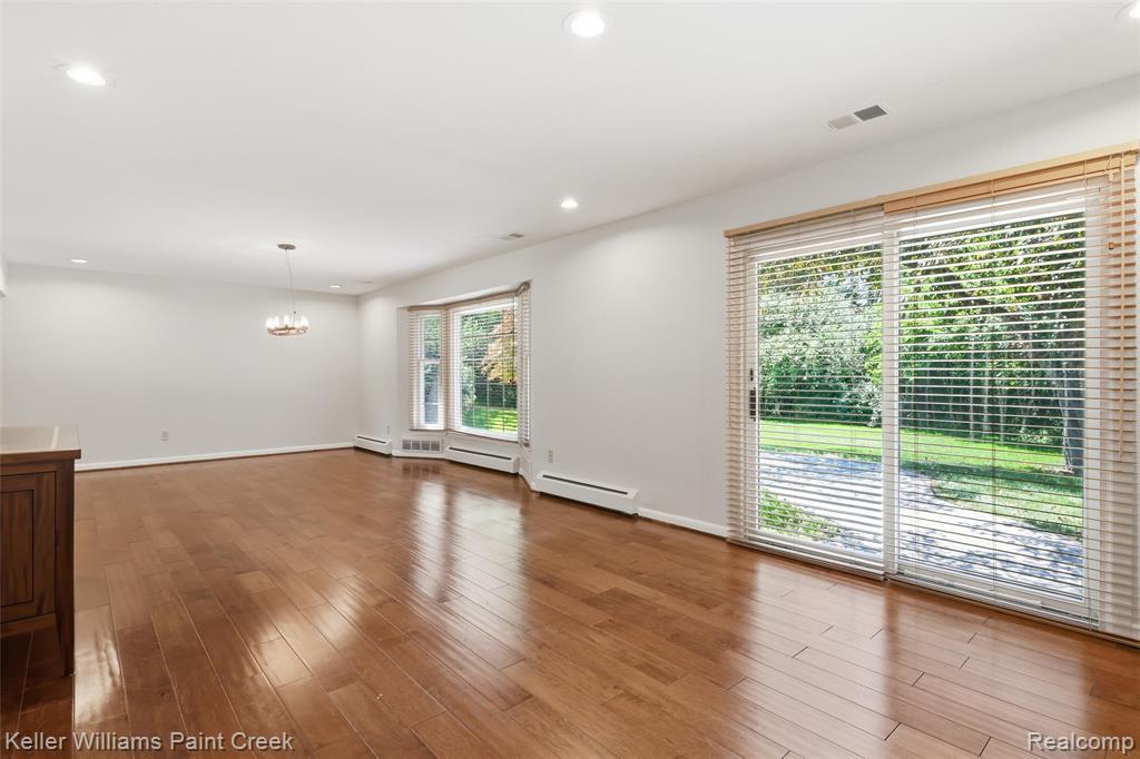 4016 Iverness Lane, West Bloomfield, MI 48323 — Photo 10