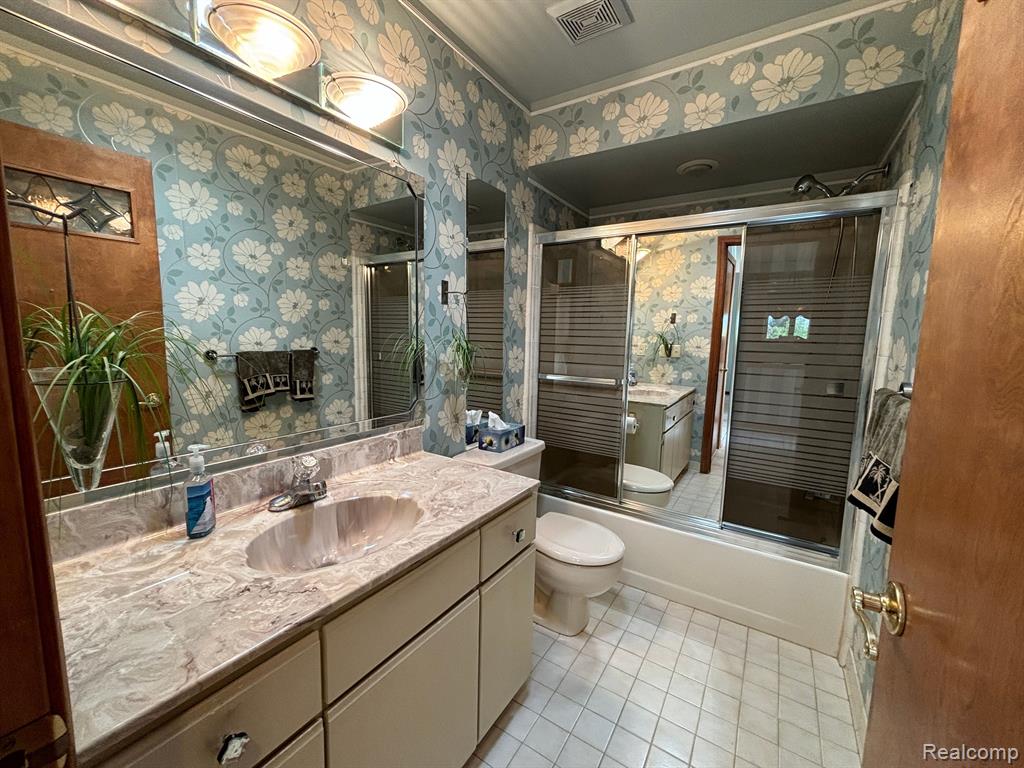 34060 HILLSIDE, Farmington Hills, MI 48335 — Photo 22