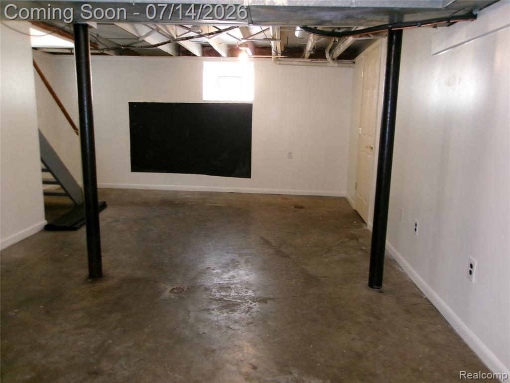 5620 Hipp Street, Dearborn Heights, MI 48125 — Photo 18
