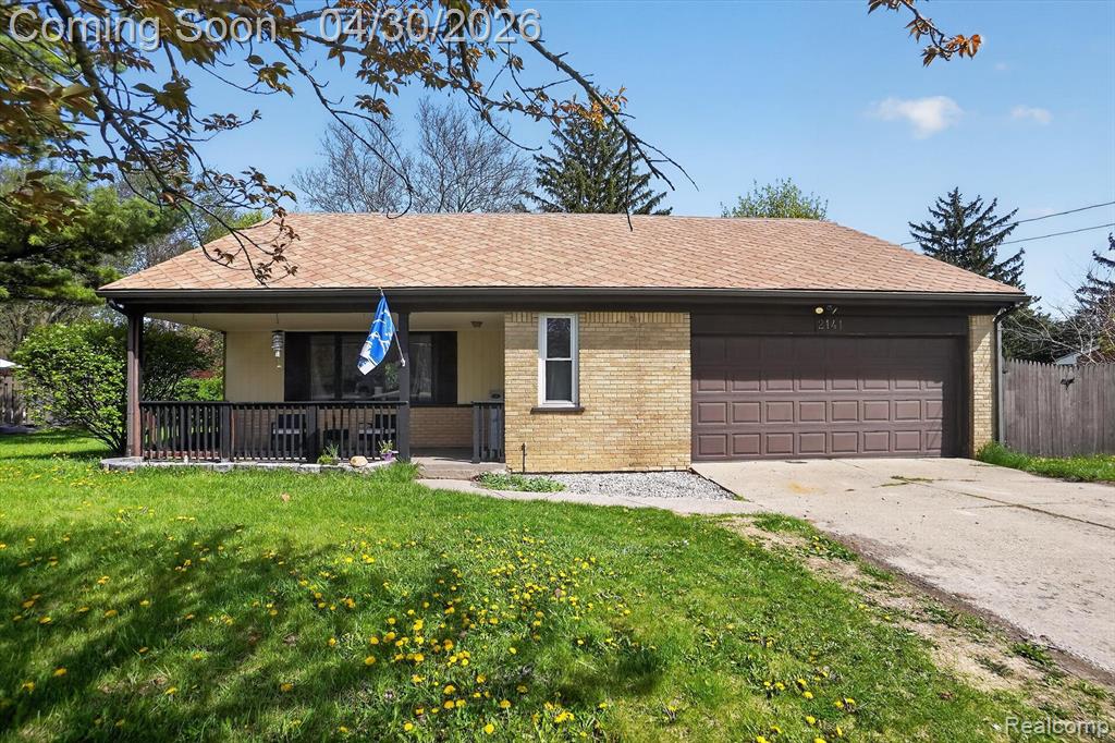 2141 E Hill Road, Grand Blanc, MI 48439 — Photo 2