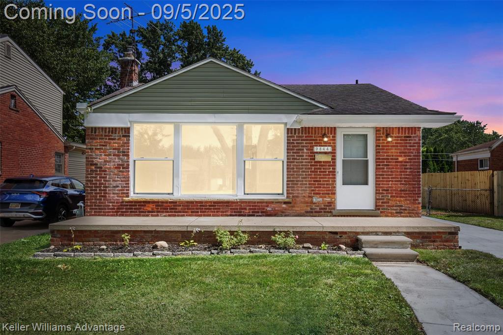 9844 E Clements Circle, Livonia, MI 48150 — front exterior