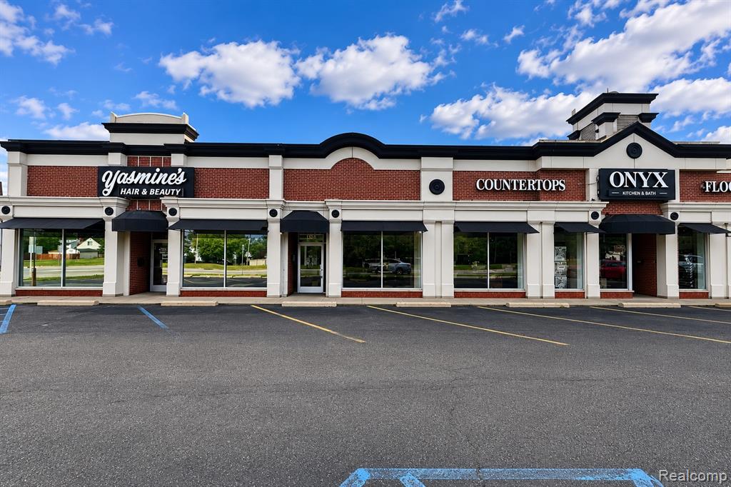 1308 N Telegraph Road, Dearborn, MI 48128