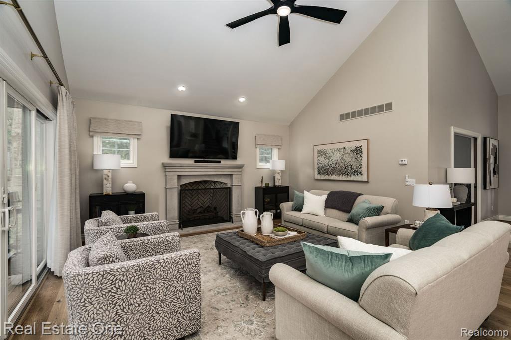 5525 Avington Parkway, Clarkston, MI 48348 — Photo 7