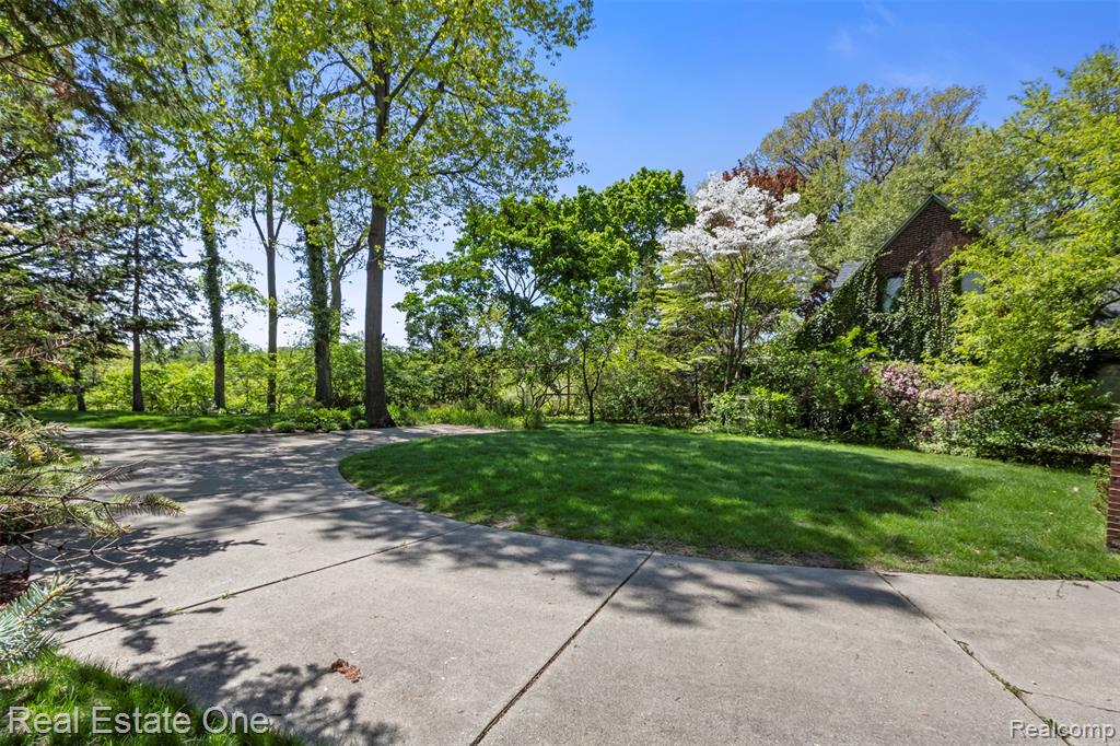 939 S HIGHLAND Street, Dearborn, MI 48124 — Photo 47