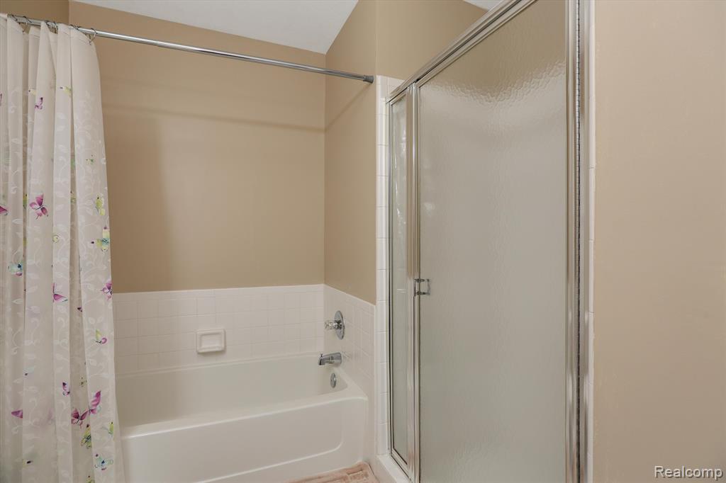 39410 SPRINGWATER Drive, Northville, MI 48168 — Photo 21