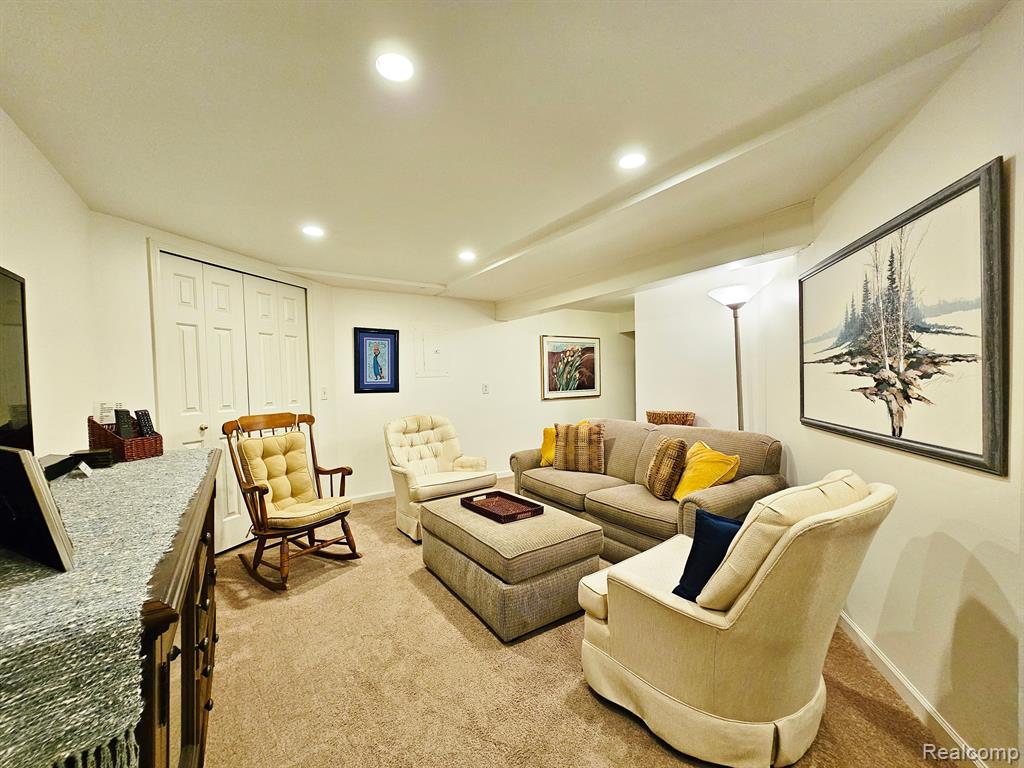51549 HICKORY Lane, Macomb, MI 48042 — Photo 25
