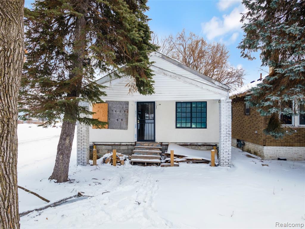 14014 Washburn Street, Detroit, MI 48238 — front exterior