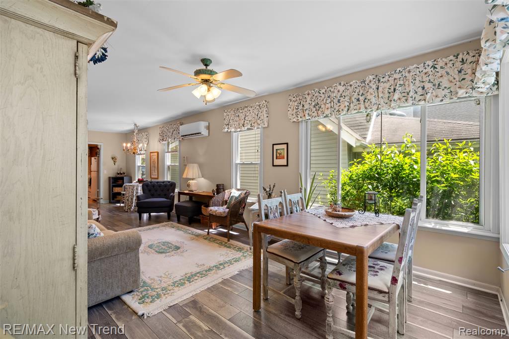 4044 Fieldview Avenue, West Bloomfield, MI 48324 — Photo 25